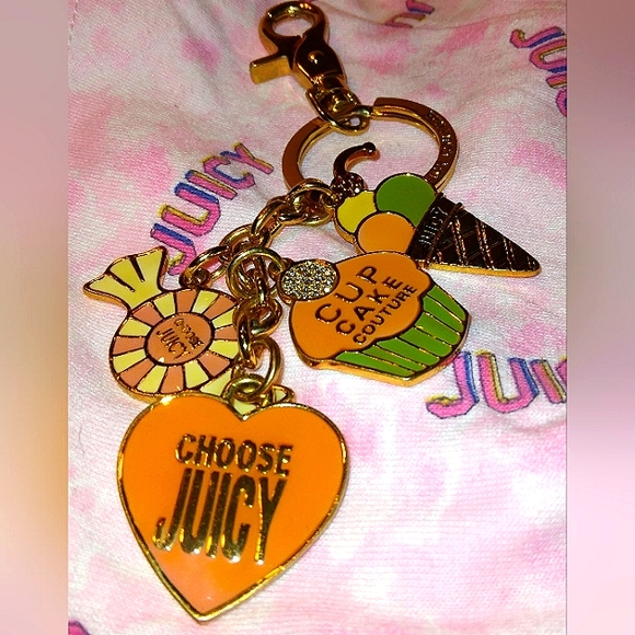 MUST SEE! Vintage Y2K JUICY COUTURE "Cupcake Couture" Pave Crystal Charms Fob - Picture 14 of 16